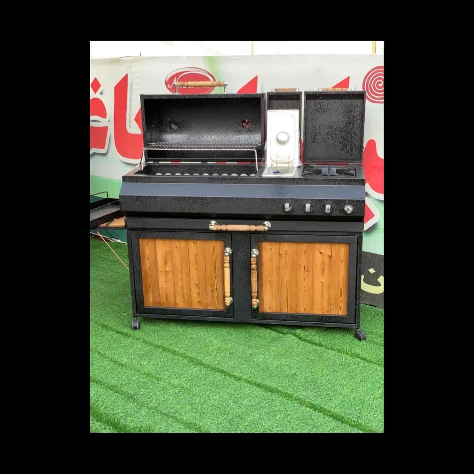 Barbecue or charcoal grill