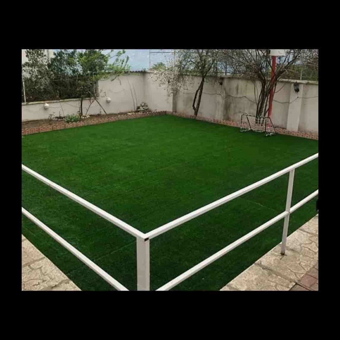 Artificial grass/grass fence