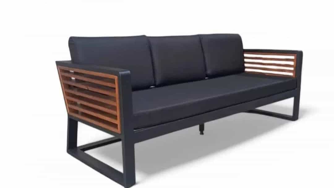 Selling a complete set of garden furniture in Karaj